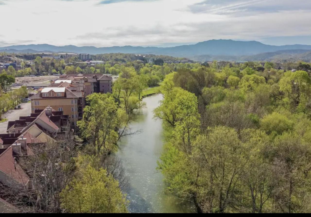 Bill'S On Little Pigeon River Pigeon Forge Εξωτερικό φωτογραφία
